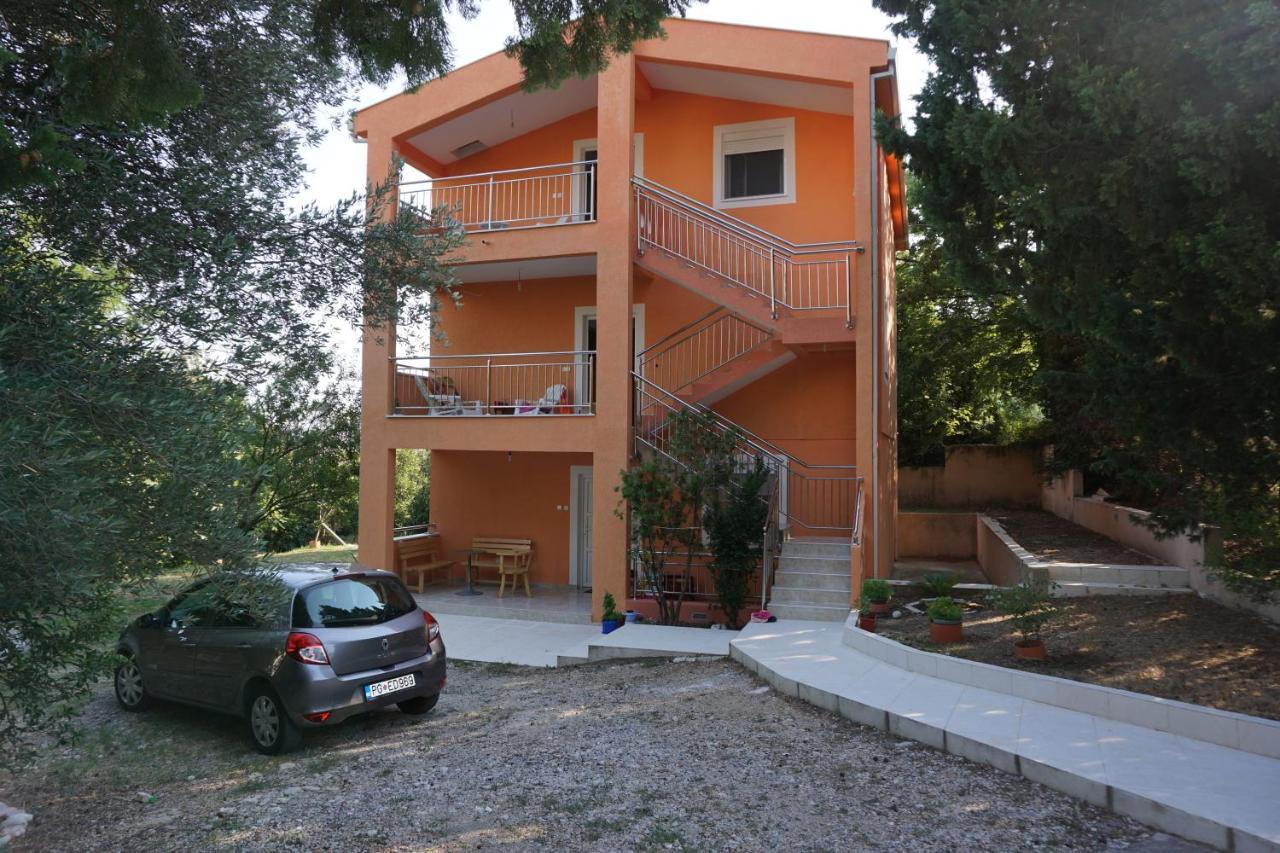 Ferienwohnung Ruza Vetrova Bar Exterior foto