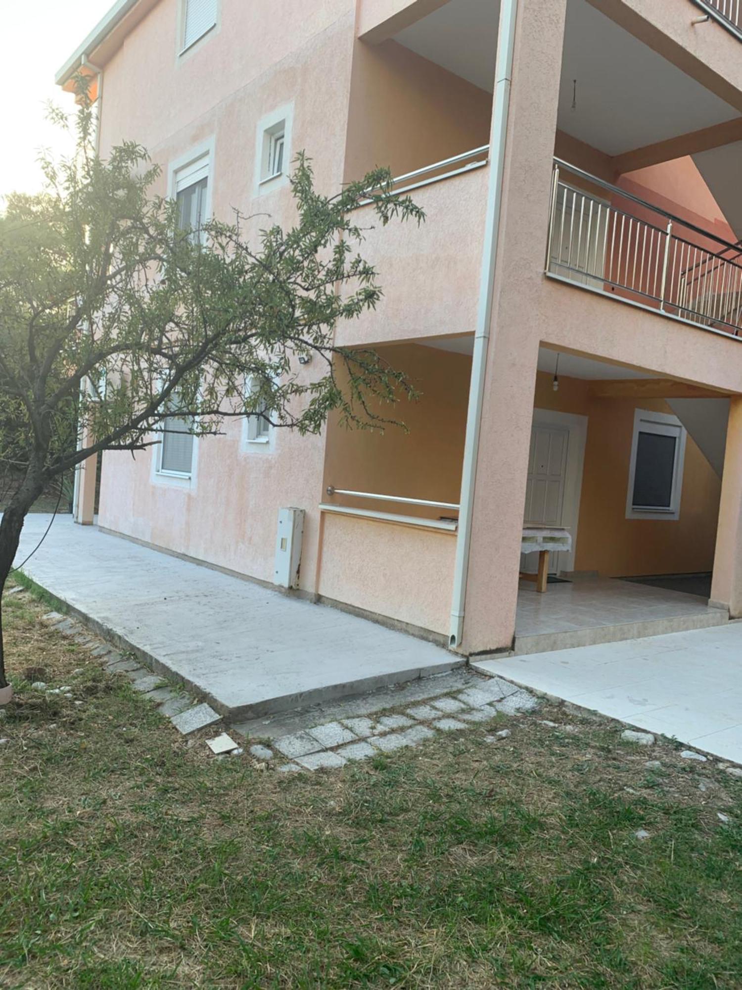 Ferienwohnung Ruza Vetrova Bar Exterior foto